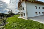 Dachgeschoßwohnung Waging am See Fisching - 4 Zimmer, 119 m&sup2;, 1.610&euro; | Angebot:27550255
