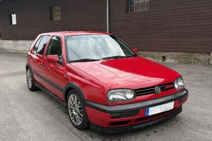 VW Golf 295.000 km 11.990 &euro; Trostberg 83308
