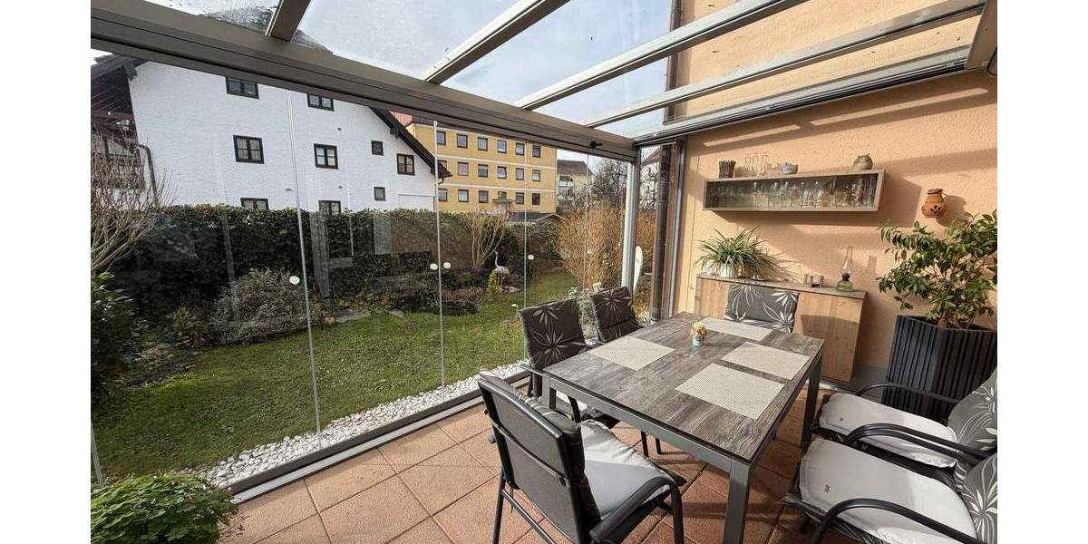 Etagenwohnung Freilassing - 2 Zimmer, 62 m&sup2;, 100.000&euro; | Angebot:25665524