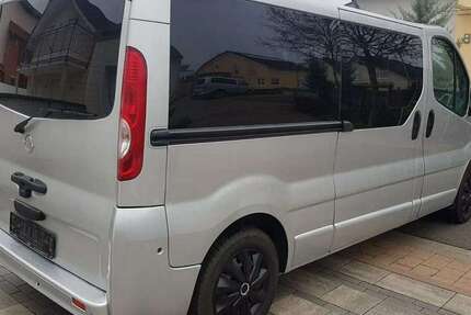 Opel Vivaro 245.100 km 7.550 &euro; Frasdorf 83112