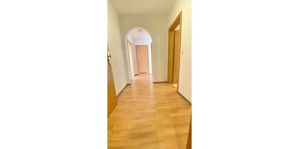 Etagenwohnung Freilassing - 2 Zimmer, 64 m&sup2;, 259.000&euro; | Angebot:25667668