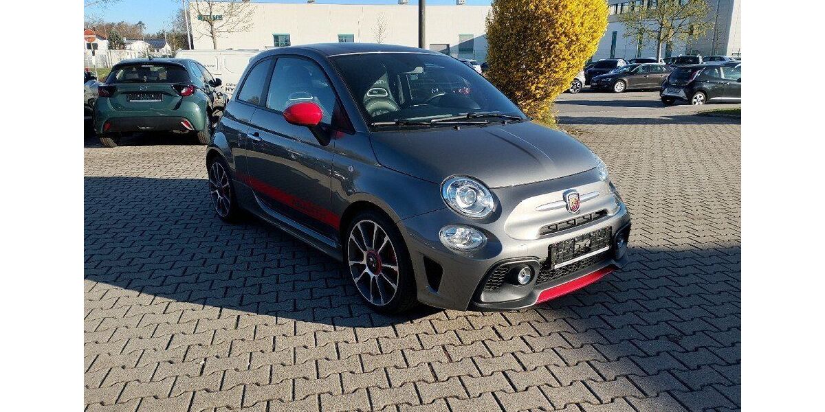 Abarth 595 21.930 km 18.690 &euro; Traunstein 83278