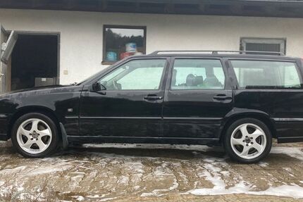 Volvo V70 335.000 km 2.500 &euro; laufen 83410