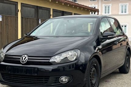 VW Golf 215.000 km 3.999 &euro; Waging am See 83329