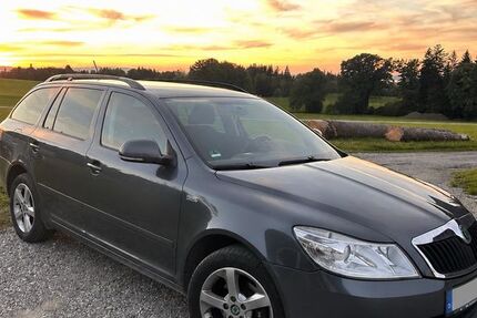 Skoda Octavia 179.000 km 4.500 &euro; Grabenstätt 83355