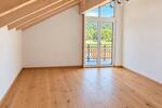 Dachgeschoßwohnung Siegsdorf - 3 Zimmer, 110 m&sup2;, 1.150&euro; | Angebot:27598555