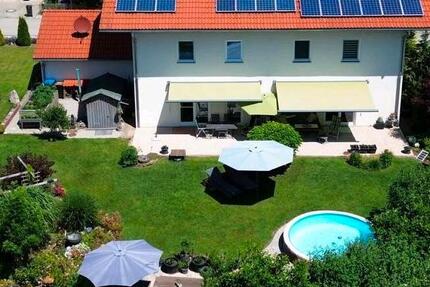 Haus Kienberg - 4 Zimmer, 135 m&sup2;, 1.400&euro; | Angebot:27617189