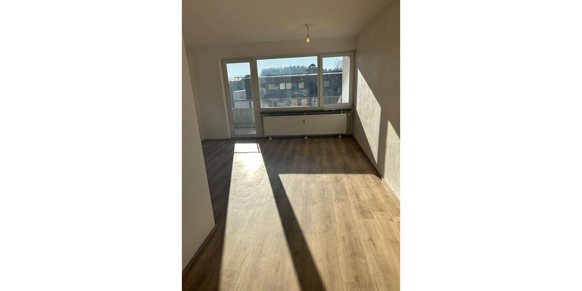 Etagenwohnung Traunreut Irsing - 4 Zimmer, 91 m&sup2;, 299.000&euro; | Angebot:25716525