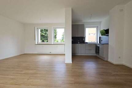 Wohnung Traunstein - 2 Zimmer, 72 m&sup2;, 900&euro; | Angebot:25798678