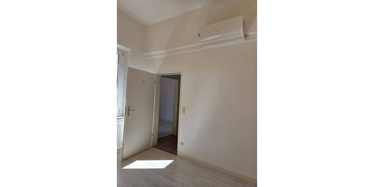 Gewerbeobjekt Bad Reichenhall - 5 Zimmer, 118 m&sup2;, 1.650&euro; | Angebot:25696716