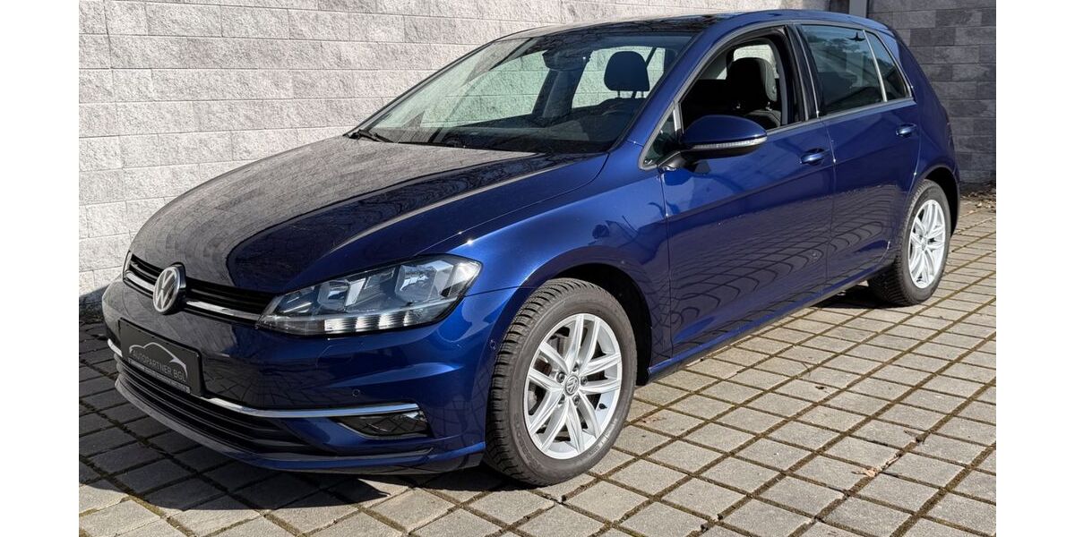 VW Golf 50.000 km 14.990 &euro; Bad Reichenhall 83435