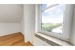 Altbaucharme & Bergblick – 2-Zimmer-Dachgeschoss mit Potenzial für 3 Zimmer in Freilassing - Dachgeschoßwohnung Freilassing Freilassing | Angebot:27620477