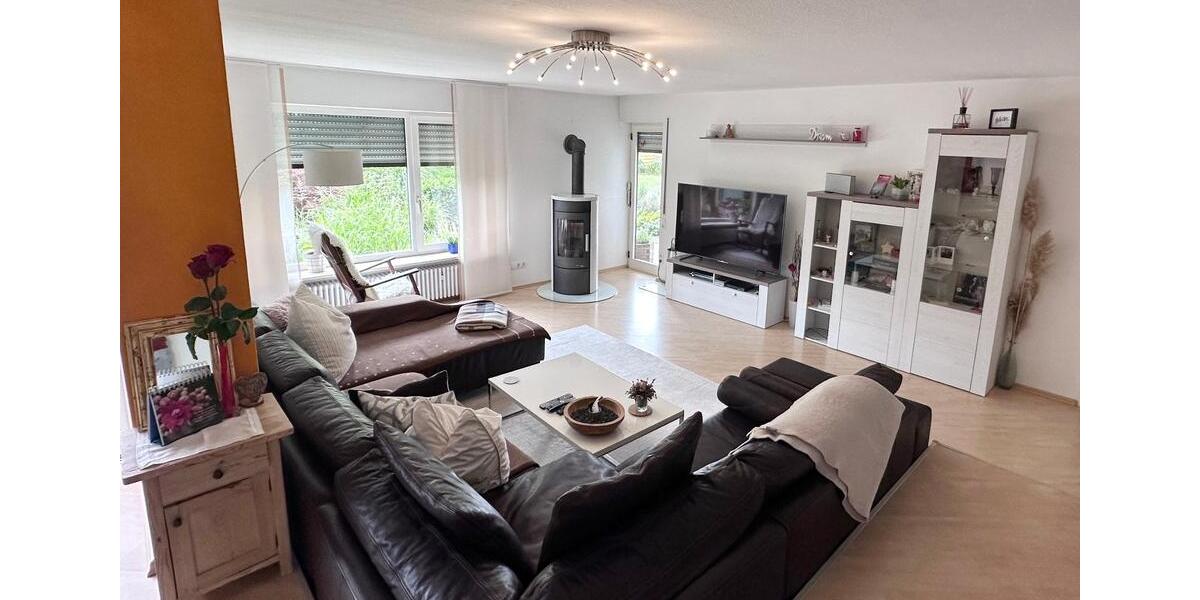 Einfamilienhaus Ainring - 4 Zimmer, 140 m&sup2;, 1.800&euro; | Angebot:27613158