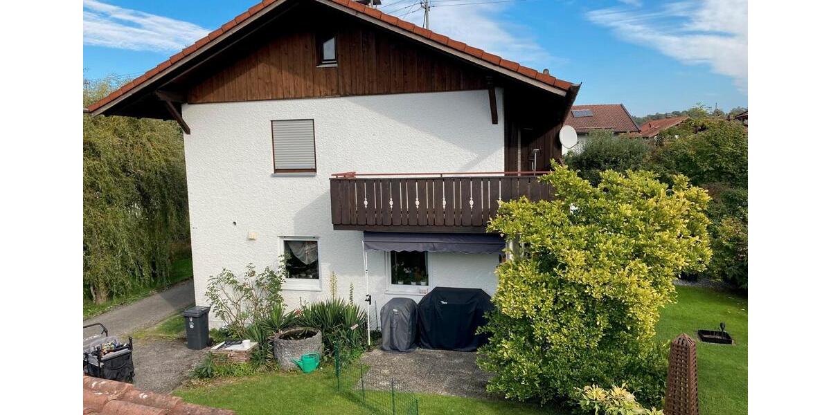 Etagenwohnung Prien am Chiemsee - 5 Zimmer, 140 m&sup2;, 1.700&euro; | Angebot:27621698
