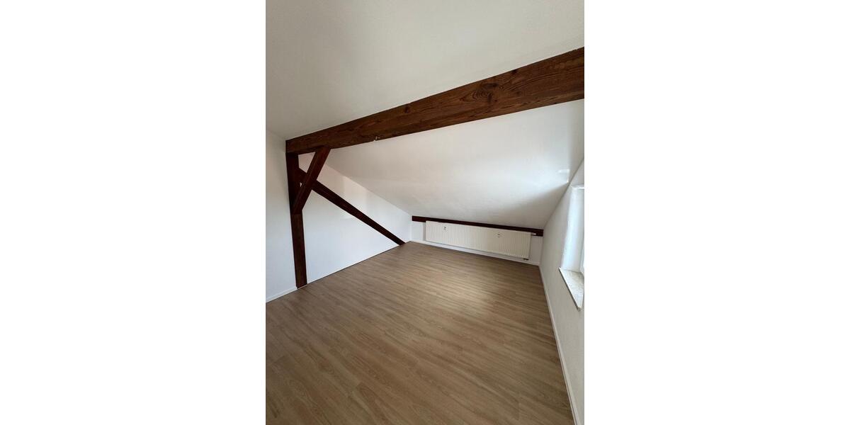 Dachgeschoßwohnung Waging am See Fisching - 4 Zimmer, 105 m&sup2;, 930&euro; | Angebot:27621866