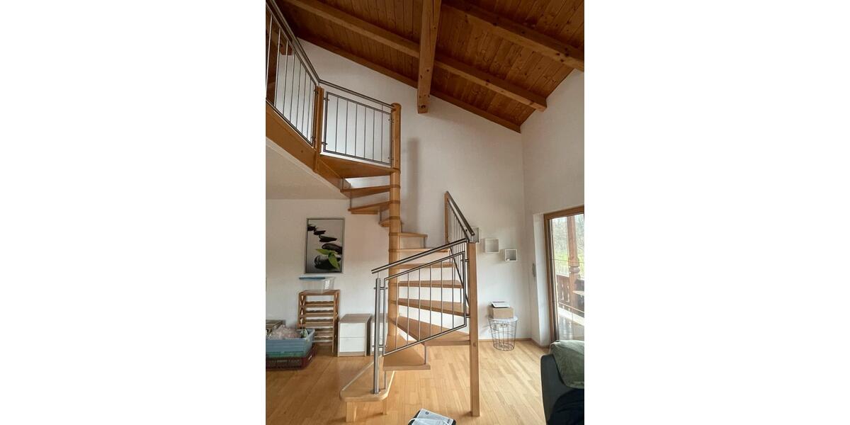 Dachgeschoßwohnung Bad Endorf - 2 Zimmer, 85 m&sup2;, 990&euro; | Angebot:25641072