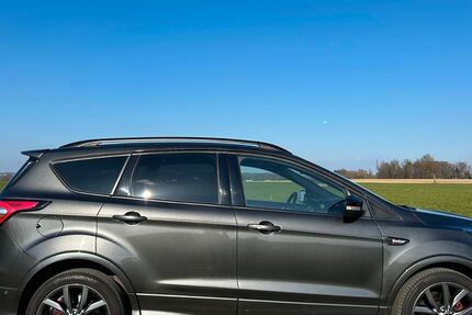 Ford Kuga 69.900 km 21.999 &euro; Kirchanschöring 83417