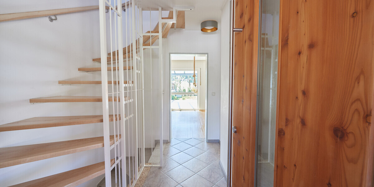 Stilvoll renoviertes Reihenmittelhaus in attraktiver Wohnlage in Teisendorf-Oberteisendorf - Reihenmittelhaus Teisendorf Teisendorf | Angebot:26638457