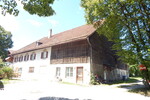 Großes, sonniges Baugrundstück mit denkmalgeschütztem Bauernhaus und Entwicklungspotenzial - Grundstück Piding Piding | Angebot:27120467