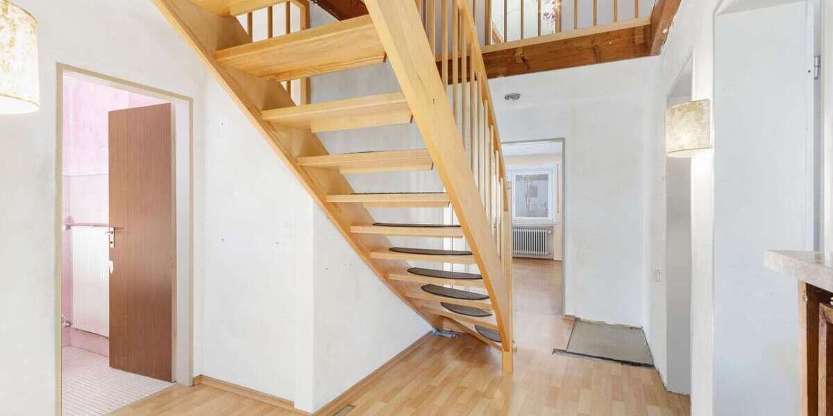 Sanierungsbedürftiges EFH mit separatem KG-Zugang | Ideal für Wohnen und Arbeiten unter einem Dach - Einfamilienhaus Grabenstätt | Angebot:25927881