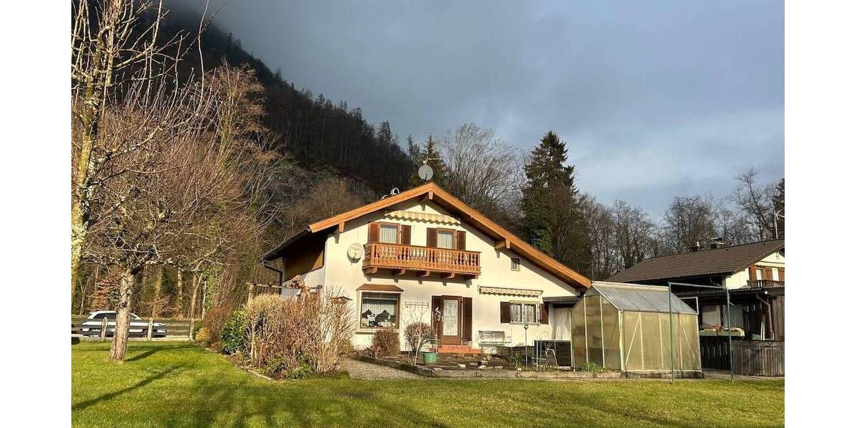 Einfamilienhaus Bad Reichenhall - 6 Zimmer, 111 m&sup2;, 799.000&euro; | Angebot:25675718