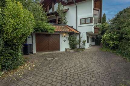 Haus Chieming - 7 Zimmer, 180 m&sup2;, 1.350.000&euro; | Angebot:24619324