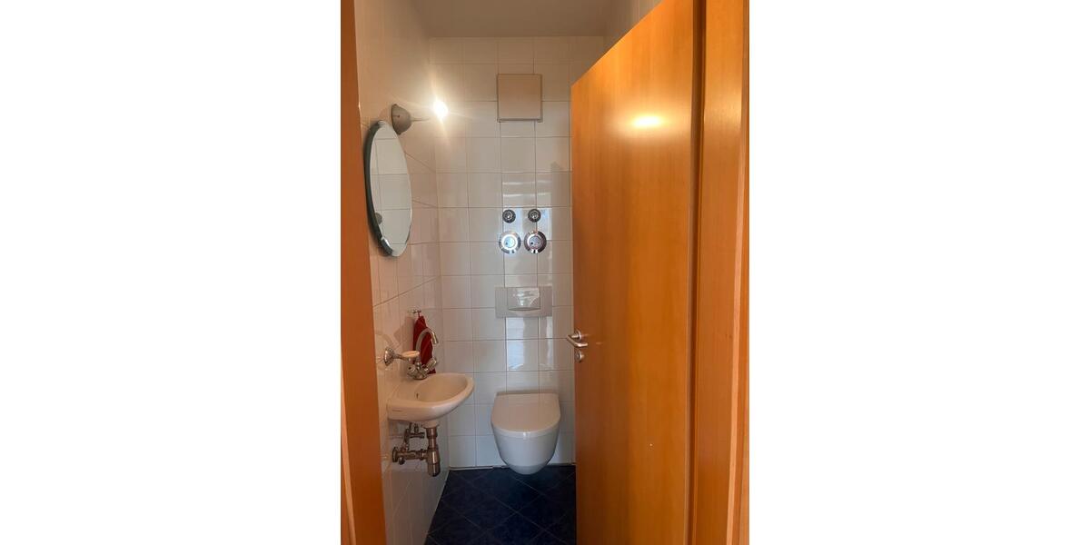 Etagenwohnung Freilassing - 3 Zimmer, 79 m&sup2;, 320.000&euro; | Angebot:25852426