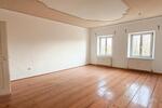 Maisonettenwohnung Tittmoning - 9 Zimmer, 300 m&sup2;, 1.900&euro; | Angebot:25851402