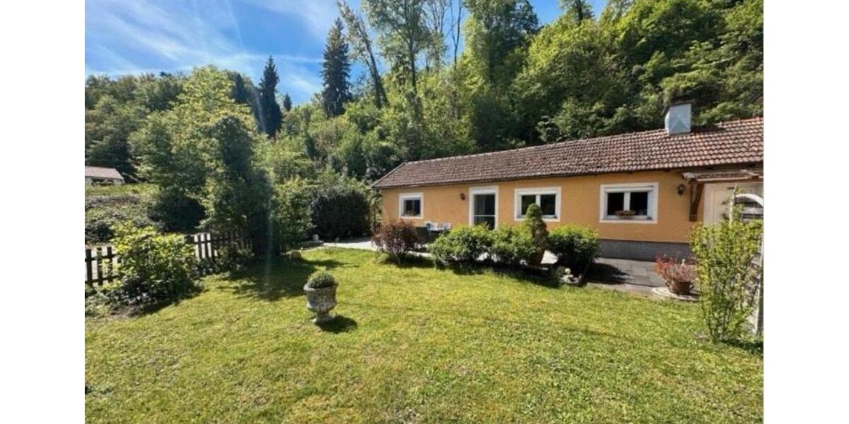 Einfamilienhaus Laufen - 7 Zimmer, 240 m&sup2;, 890.000&euro; | Angebot:27109727