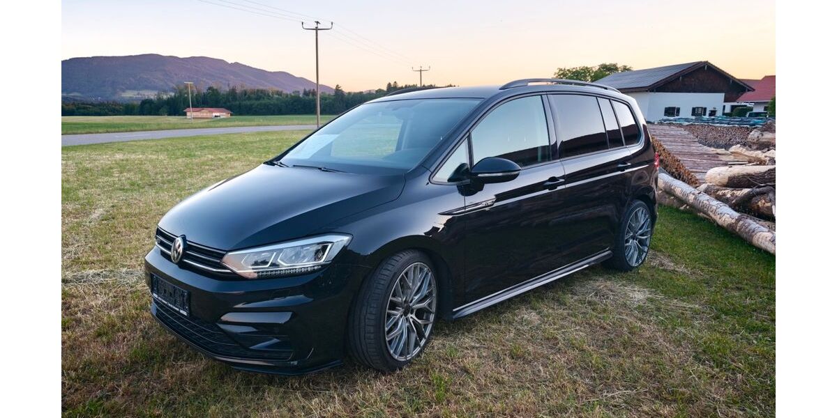 VW Touran 237.000 km 13.999 &euro; Teisendorf 83317