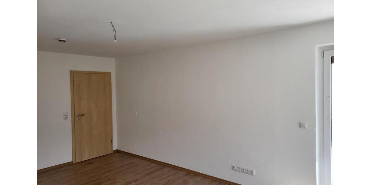 Erdgeschoßwohnung Petting - 3 Zimmer, 83 m&sup2;, 800&euro; | Angebot:27609554
