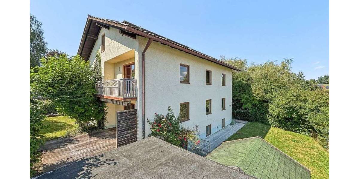 Einfamilienhaus Traunstein - 11 Zimmer, 268 m&sup2;, 780.000&euro; | Angebot:25980223