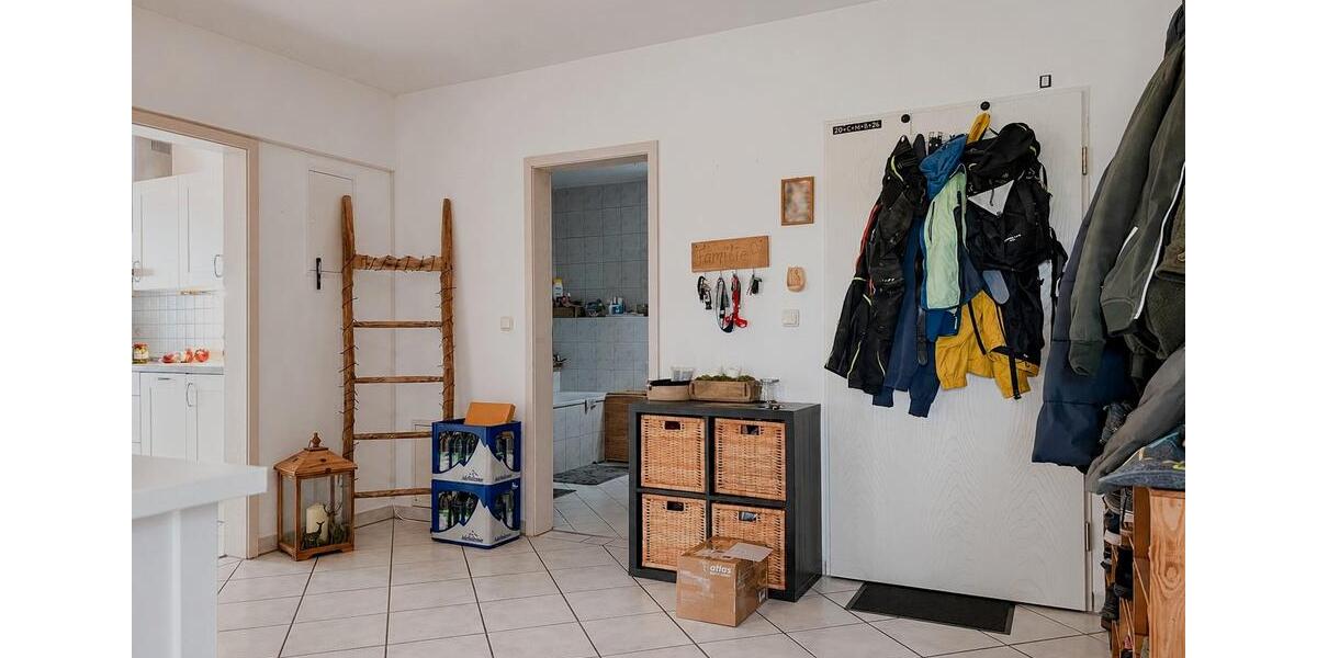 Etagenwohnung Chieming - 3 Zimmer, 95 m&sup2;, 439.000&euro; | Angebot:27147860