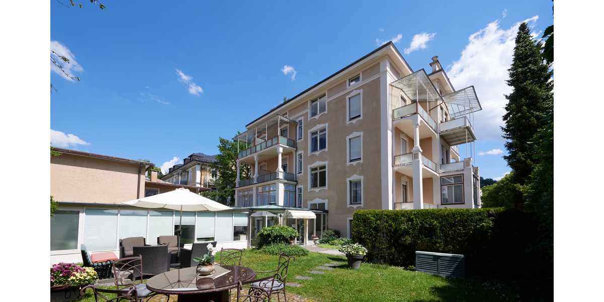 Historische Villa in dem wunderschönen Ort Bad Reichenhall nahe Kurpark - Villa Bad Reichenhall Bad Reichenhall | Angebot:23739479