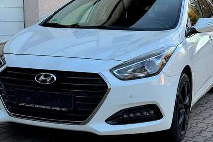 Hyundai i40 158.000 km 7.800 &euro; Garching an der Alz 84518