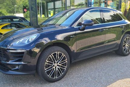 Porsche Macan 259.927 km 16.990 &euro; Trostberg 83308