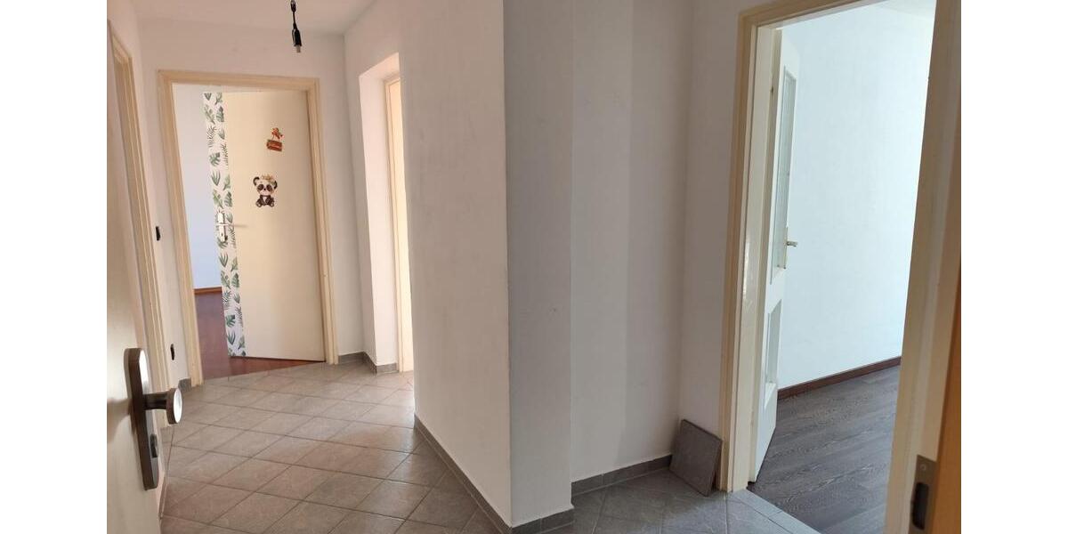 Etagenwohnung Traunreut Irsing - 3 Zimmer, 71 m&sup2;, 225.000&euro; | Angebot:27130367