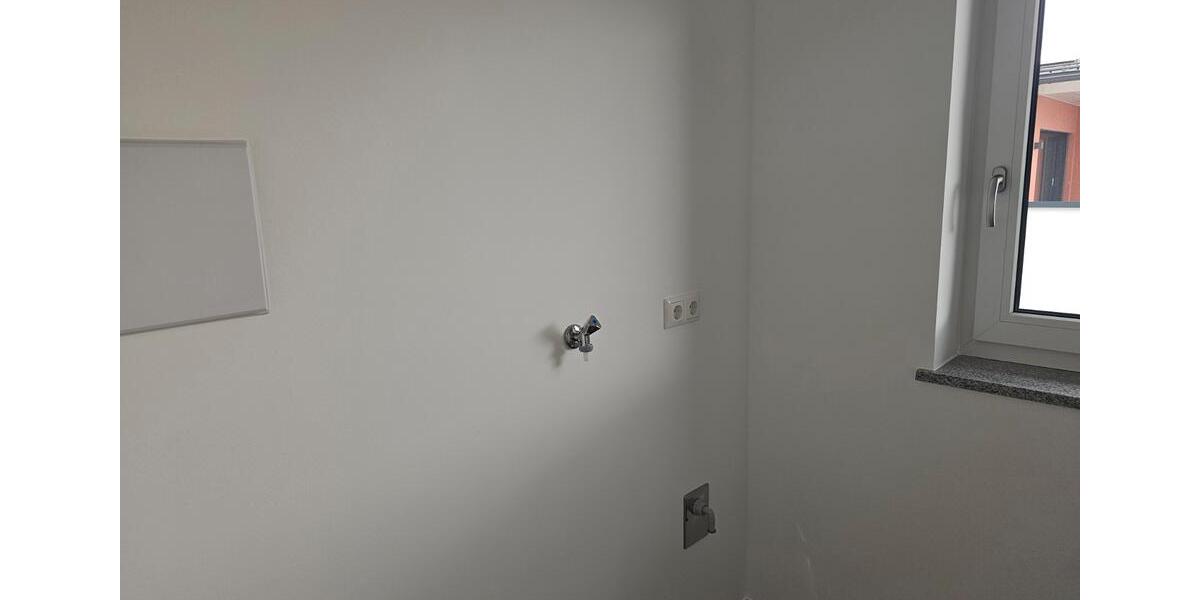 Einfamilienhaus Tittmoning - 3 Zimmer, 107 m&sup2;, 1.280&euro; | Angebot:27538177