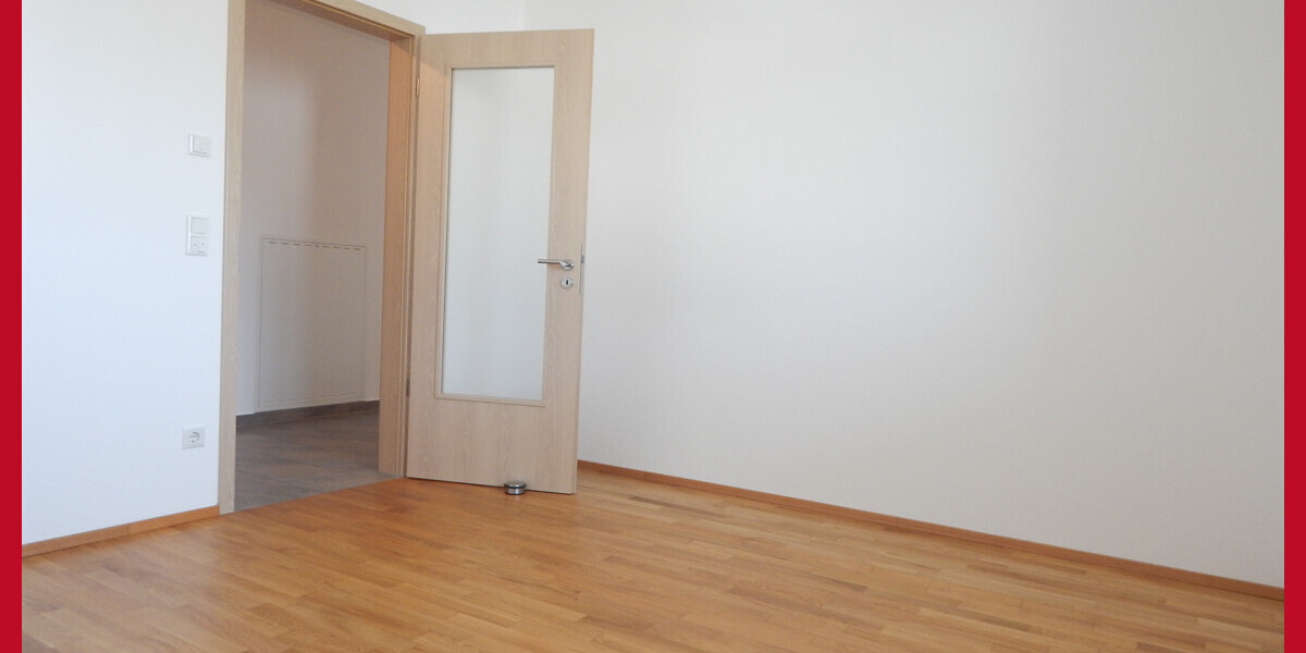 Anpruchsvolles Wohnen in bester Lage - 4 Zimmer Penthouse Wohnung in Freilassing - frei ab 01.10.26 - Einfamilienhaus Freilassing Freilassing | Angebot:27152365