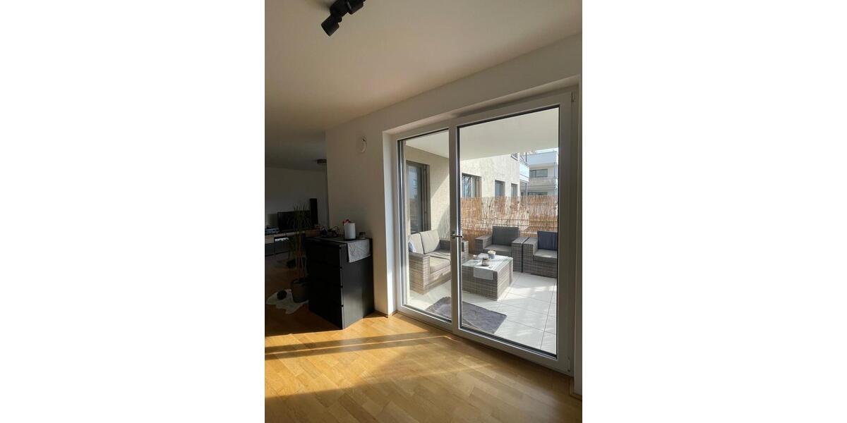 Etagenwohnung Freilassing - 3 Zimmer, 87 m&sup2;, 1.150&euro; | Angebot:25980136