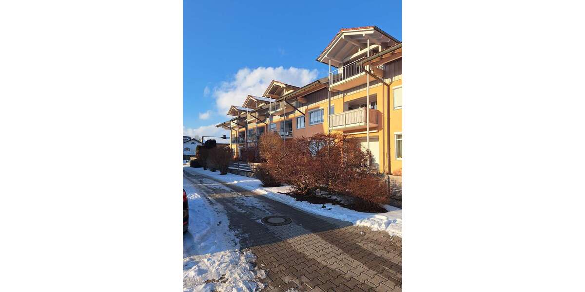 Etagenwohnung Traunstein - 4 Zimmer, 126 m&sup2;, 580.000&euro; | Angebot:25973002