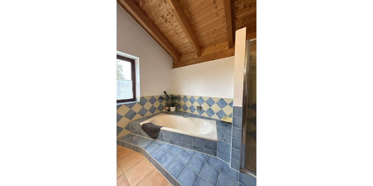 Einfamilienhaus Tittmoning Ponlach - 5 Zimmer, 232 m&sup2;, 1.160.000&euro; | Angebot:25755168