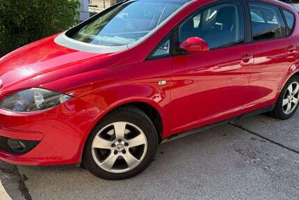 Seat Altea 219.222 km 798 &euro; Erlstaett 83355