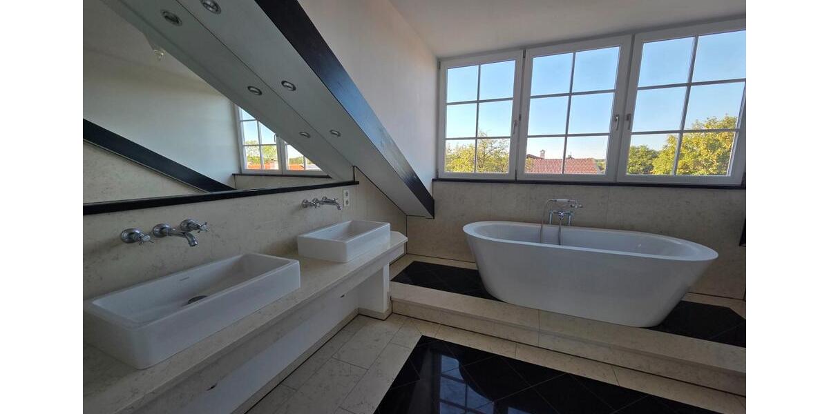 Dachgeschoßwohnung Aschau im Chiemgau - 2 Zimmer, 108 m&sup2;, 619.000&euro; | Angebot:27144982