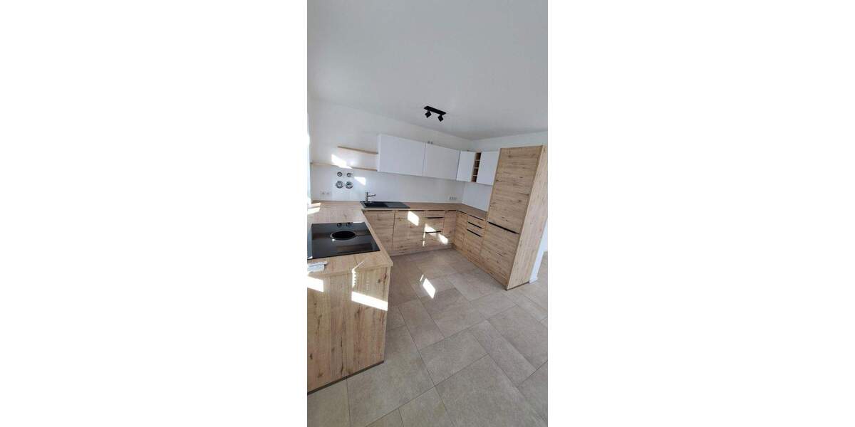 Etagenwohnung Eggstätt - 4 Zimmer, 81 m&sup2;, 398.000&euro; | Angebot:25654270