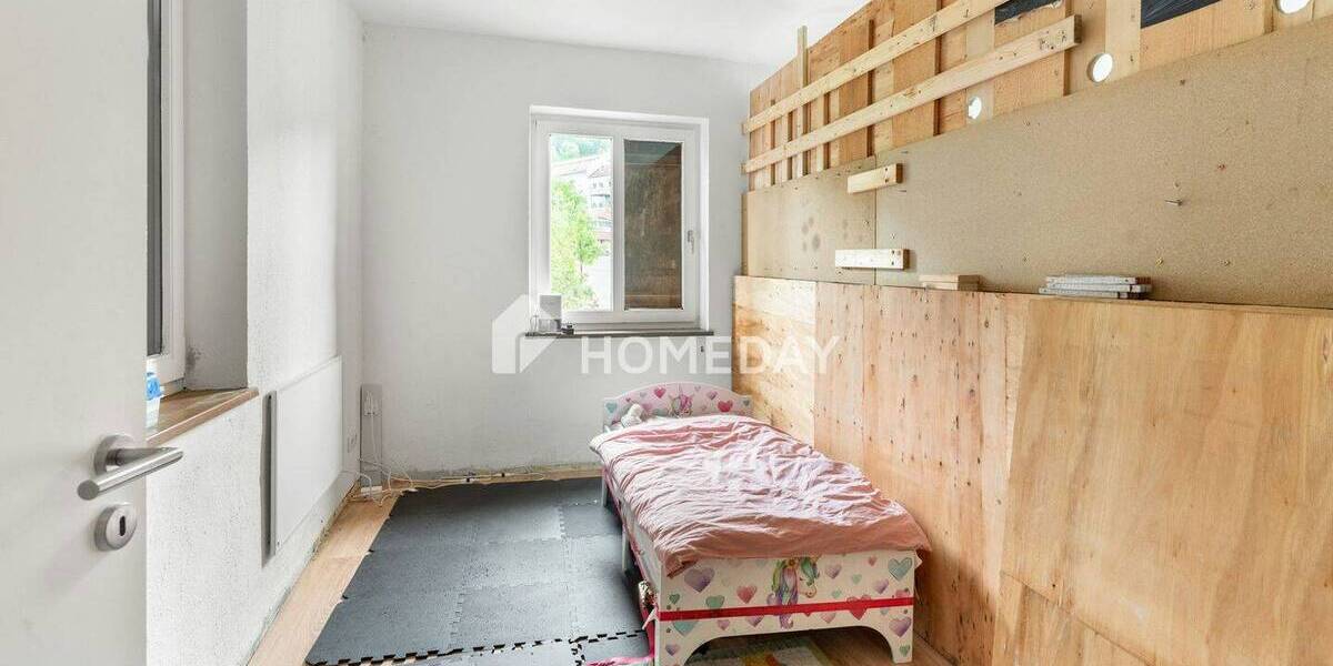 Etagenwohnung Trostberg - 3 Zimmer, 85 m&sup2;, 149.000&euro; | Angebot:26629004