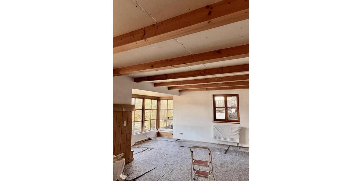 Einfamilienhaus Siegsdorf - 5 Zimmer, 135 m&sup2;, 2.200&euro; | Angebot:25720349