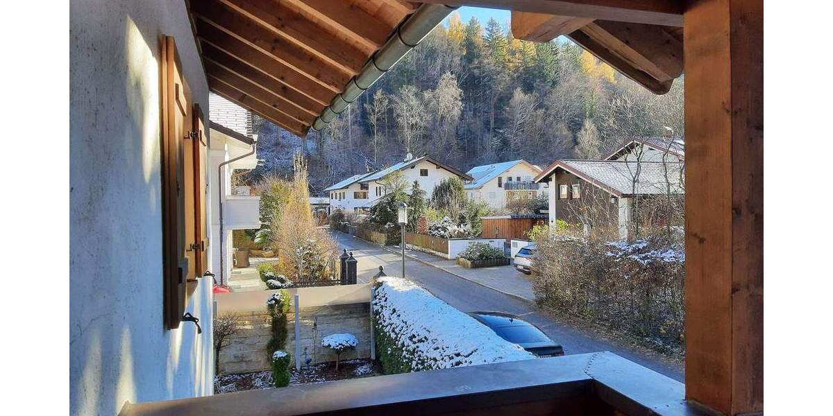 Etagenwohnung Bad Reichenhall - 3 Zimmer, 107 m&sup2;, 395.000&euro; | Angebot:25669506