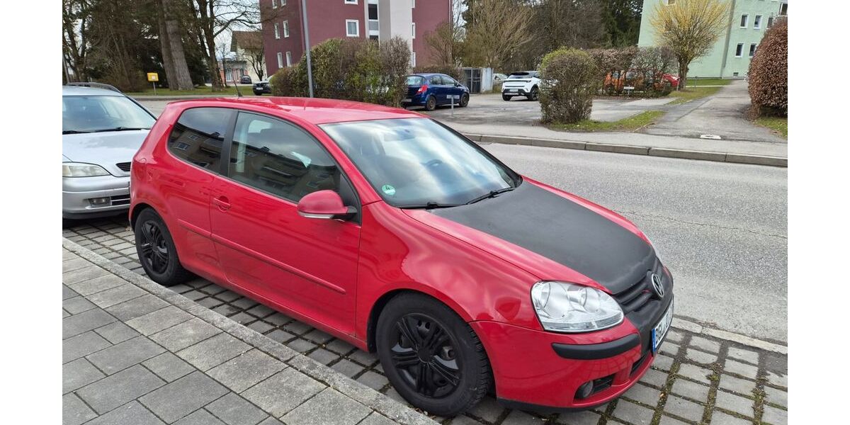 VW Golf 263.000 km 750 &euro; Traunreut 83301