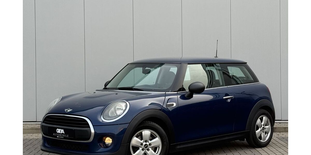 Mini ONE 143.000 km 7.490 &euro; Traunreut 83301
